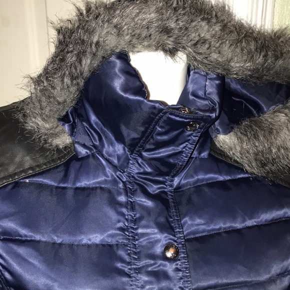 Jacket - Picture 2 of 11